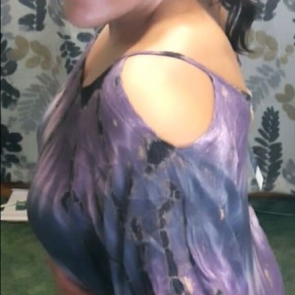 Blue Spero Boho Purple Tie Dye Flowy Cold Shoulder Top USA Boutique Lani CA - Picture 8 of 9